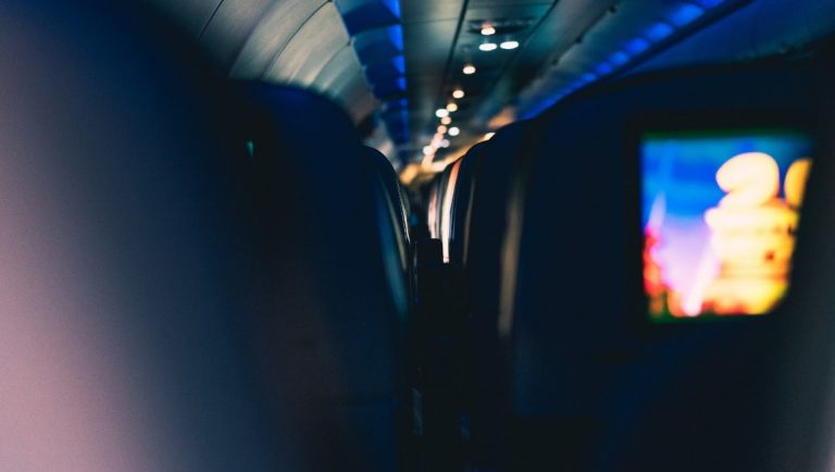 Jet Lag With Kids - Top Tips On How To Survive It