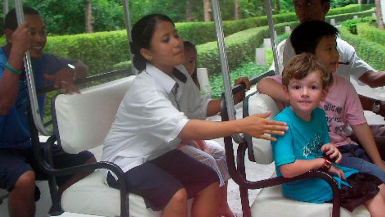 The Best And Worst Of Visiting Thailand With Children - Guest Post by Temples and Markets
