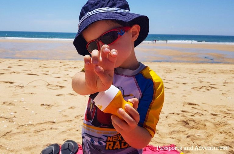 The child friendly sunscreen and sun lotion applicator - Solar Buddies